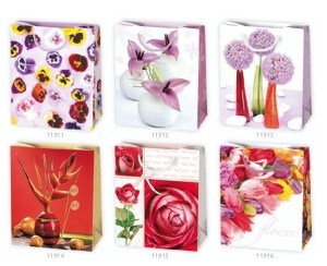 Torebka ozdobna lakierowana T-4 190x230x105.