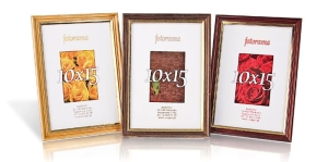 Ramka drewniana wzór D1 13x18 cm.